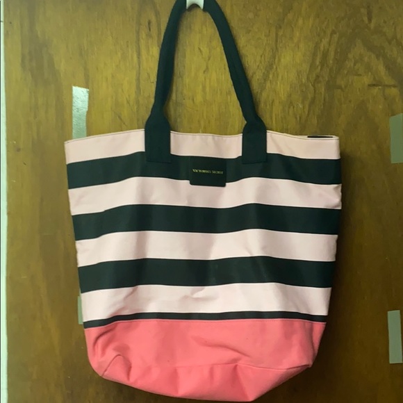 Victoria’s Secret. Big bag - Picture 1 of 3